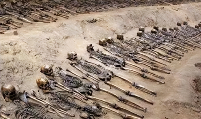 遗忘的英雄：2010年一暴雨冲出3000具尸骸，73岁老人看后老泪纵横