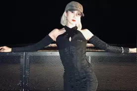 乃万在线“选妃”惹质疑，让粉丝在评论区发照片，被骚扰谁负责？图片