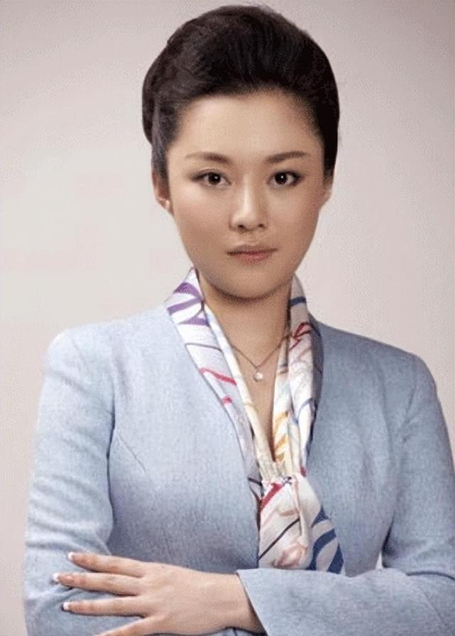 央视美女主播紫凝:贷款买车,41岁仍未婚风光背后有泪水