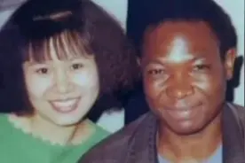 1996年，28岁清华才女不顾劝阻远嫁非洲，后来有了四个混血宝宝图片