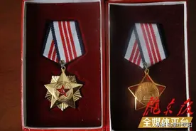 全国优秀保安员袁拴官：永葆军人本色 奉献无悔人生图片