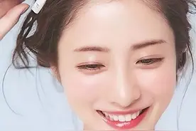 身材火辣的混血模特成日本新晋宅男女神，网友：终于审美在线了图片