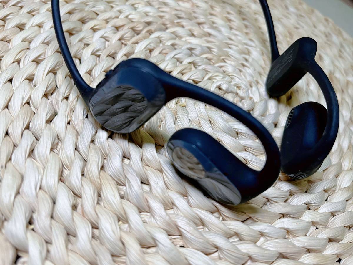 泥炭RunFree气传导耳机评测：不入耳不漏音，音质不输有线耳机