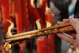 寺庙祈福文案 | 当下悟道即菩提图片