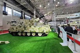 和平重工集团多型武器装备惊艳亮相第十四届中国国际航空航天博览会图片