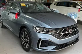 准备提新车，结果被销售以贷款未到账为由，车子当天不能开走图片