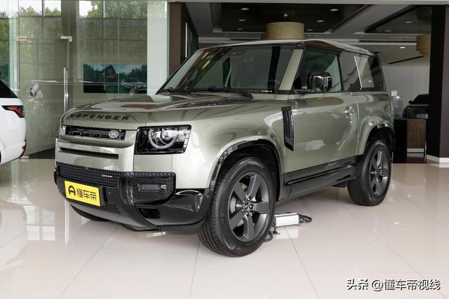 新车｜百万级SUV还能怎样平衡动感和舒适？试驾全新揽胜运动版