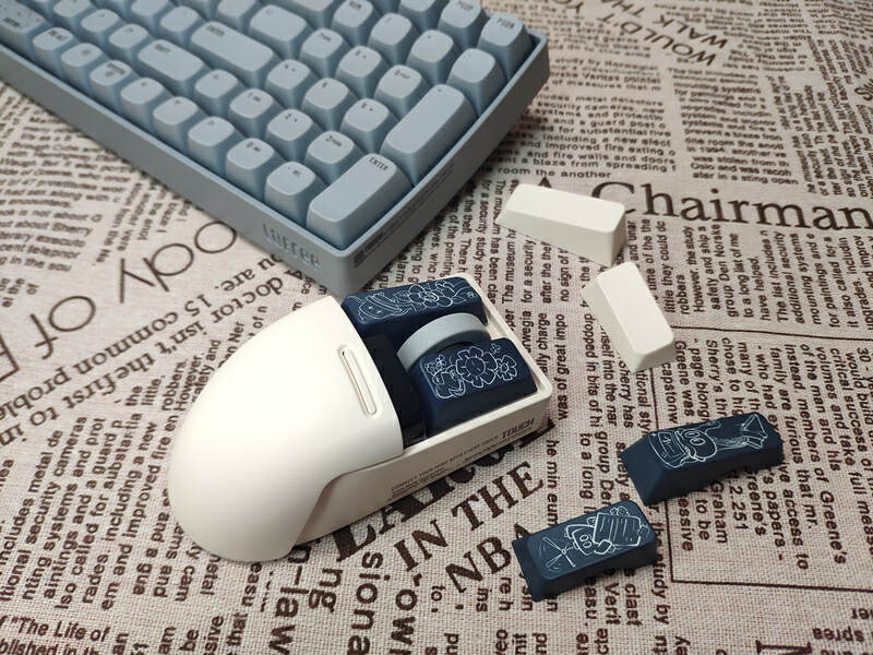 重新定义鼠标，自带屏幕，无线三模，Lofree洛斐小翘鼠标体验