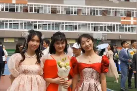 C视频丨十八岁，你好！围观成都七中学霸们的“成人礼”图片