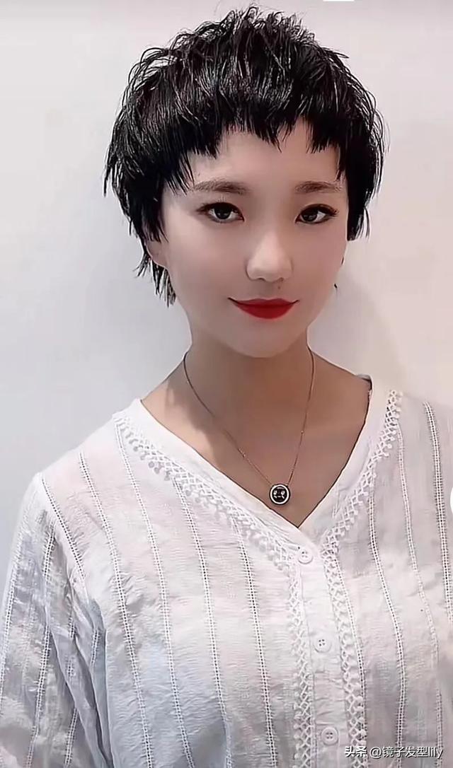 新时尚发型15款,不论长与短,全都特别美