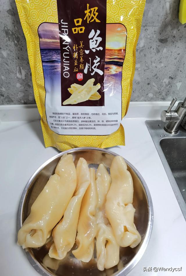 瑶柱花胶炖鸡汤功效 2026年瑶柱花胶炖鸡汤功效与禁忌