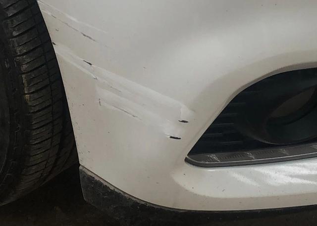 修车发现大商机， 辞职后在50平仓库经营，如今一月挣两三万很轻松