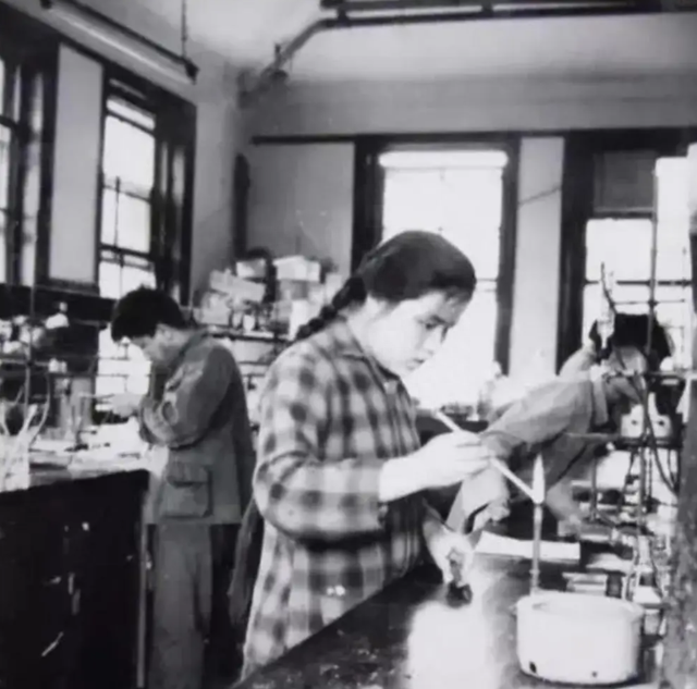 武汉设计院院长冷鸿升的荒唐人生：在美国拾荒7年后，惨死地下室