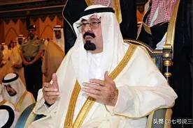 2008年，汶川地震时，哪几个国家给我国的捐款最多？图片