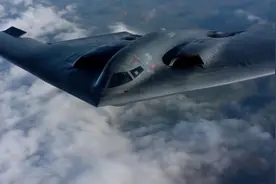 B2幽灵轰炸机复仇，70小时奔袭55000公里，它的实力究竟有多强？图片