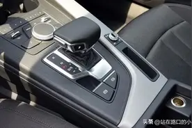 电子档杆和机械档杆哪个好？图片