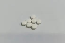 中听 | 建议将抑郁症纳入医保，近1亿人或将因此受益图片