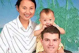 1998年北大才女斥问克林顿，14年后发帖美国前夫求还女，后来如何图片