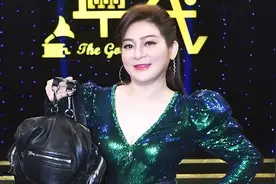 她是台湾滨崎步，13岁出道养家，出淤泥而不染，励志经历堪比张兰图片