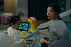 县城妈妈追求精英育儿：与婆婆吵架被丈夫赶出家，女儿成唯一希望图片