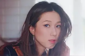 TVB视后~钟嘉欣(上)图片