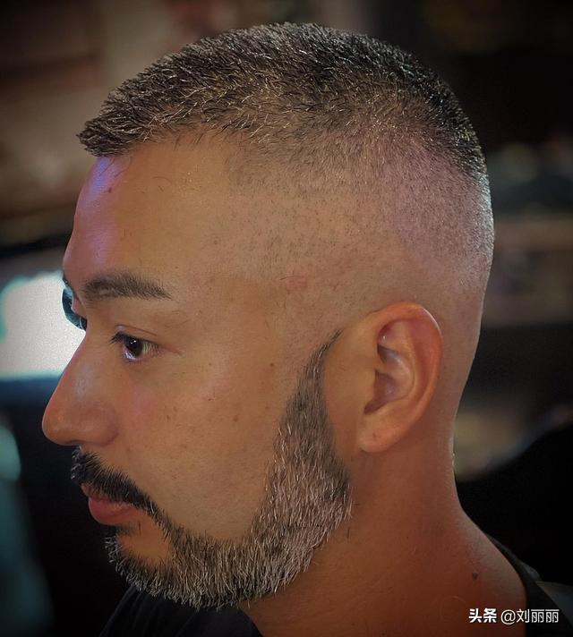 寸头,漏额,纹理烫,男士发型的三大流行趋势