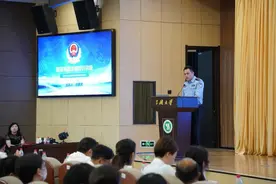 湖北公安：一体联动筑防线 深入推进高校“平安校园”建设图片