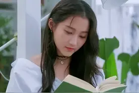 “关晓彤字体”入选书法展，学生评价却很一般，更喜欢赵今麦字体图片