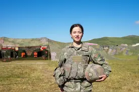 体能“特三”的女兵，提干考入国防科大！图片