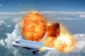 客机失事有哪些可能？为何上面没有降落伞，空难时也不能跳伞？图片