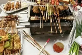 上海一家四口五一淄博吃烧烤，结账时不敢相信：这是现在的物价?图片