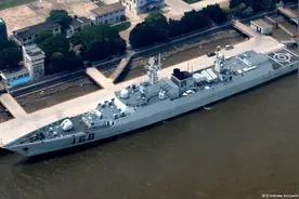 我国驱逐舰双子星：052大驱和055大驱图片