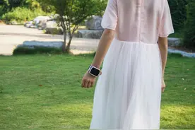 一款可以发微信的手表，360儿童电话手表10X守护安全陪伴成长图片