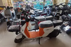 维修师傅告诉你购买电动车时选择哪一种刹车装置更好？看完不吃亏图片