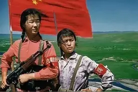 “七亿人民七亿兵，万里江山万里营”，我们才是真正的战斗民族图片