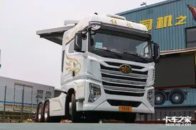 自带一室一厅，解放鹰途头等舱牵引车让运输成为享受图片