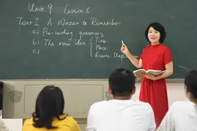 有关部门传来消息，将提高教龄津贴发放标准，乡村教师受益较大图片