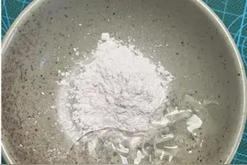 没想到糯米也能用来洗脸，糯米粉+芦荟胶让你皮肤干净嫩到夸张图片
