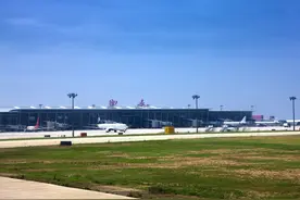 西安咸阳机场乘坐飞机须知图片