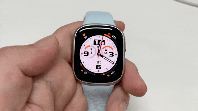 ��ҫ�ֱ� 4 ���飺��һ��˫����+����������+��999 Ԫ��= �����