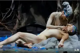 “一丝不挂”还不害臊，内娱为艺术献身的“流氓真相”，藏不住了图片