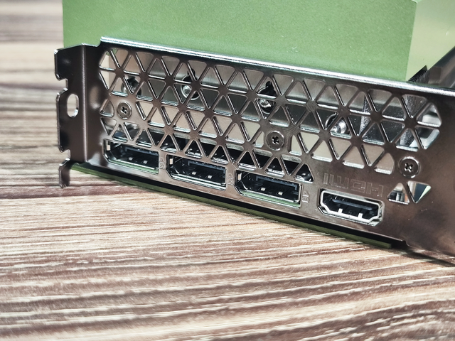 ����RTX 4070 Ti���⣺5899Ԫ�Ƿ�ֵ�ã�