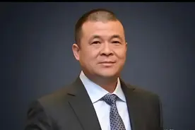 “厦门第一高楼”背后的泉州富豪：曾有资产110亿，如今躲债失联图片