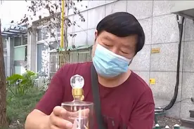 杭州一男子，收藏五粮液近16年，如今打开却存了个“寂寞”？图片