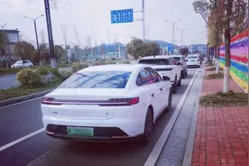 4S店销售总结了6条买车“铁律”，看看分期买车和全款谁更划算？图片