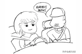 充分“敬重”开车右转不打灯图片