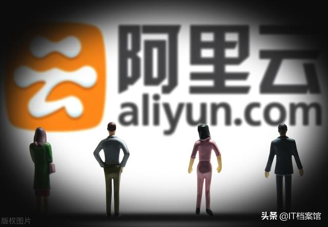 如何申请域名？网站域名地址怎样和IP地址绑定？