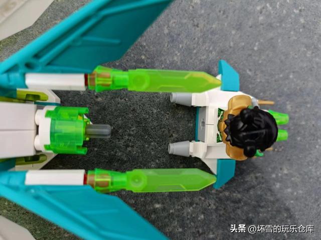 试玩乐高80041：龙小娇战机，与齐小天合体初体验