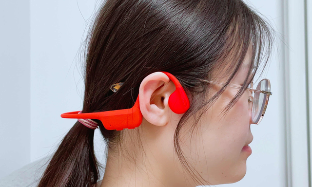 支持无线充电，15区分压佩戴更舒适，南卡NEO骨传导耳机体验