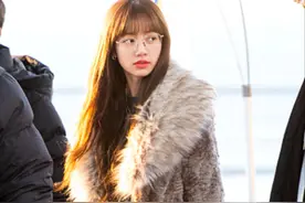 Lisa对得起“人间芭比”称号，冬日私服真惊艳，每一套都是经典图片